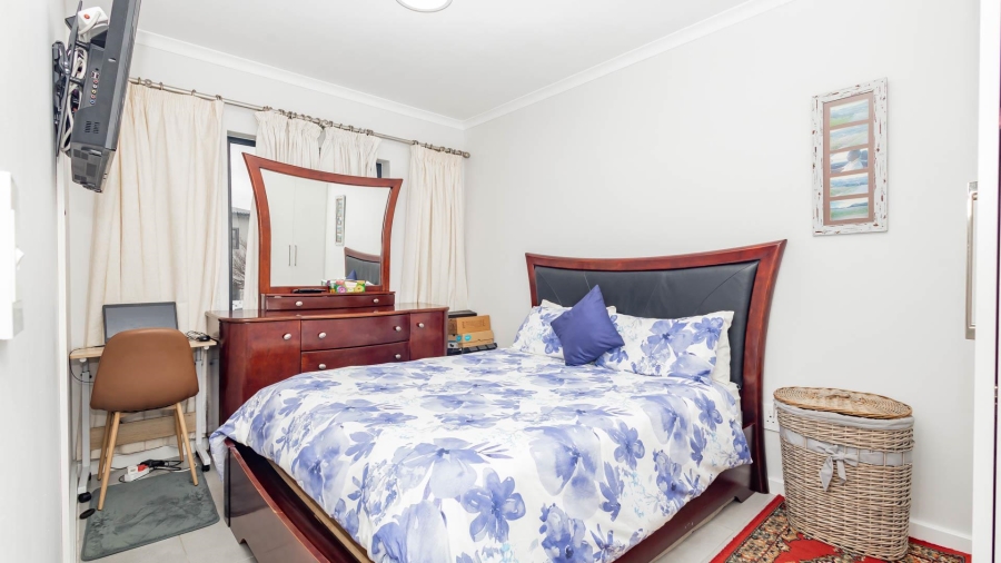 2 Bedroom Property for Sale in Burgundy Estate Western Cape